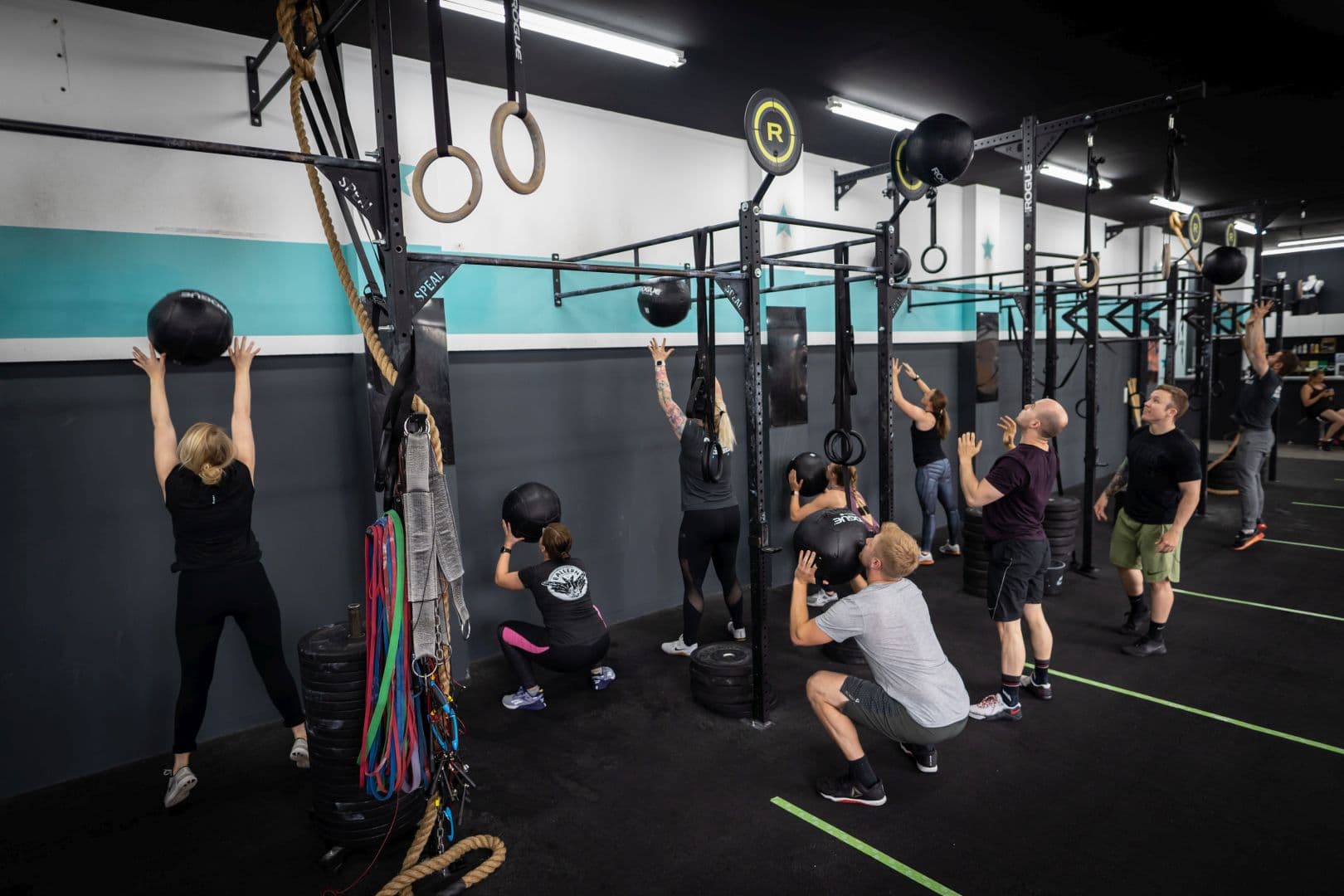 First Class Performance CrossFit First Class Performance Hannover - Unsere Kurse